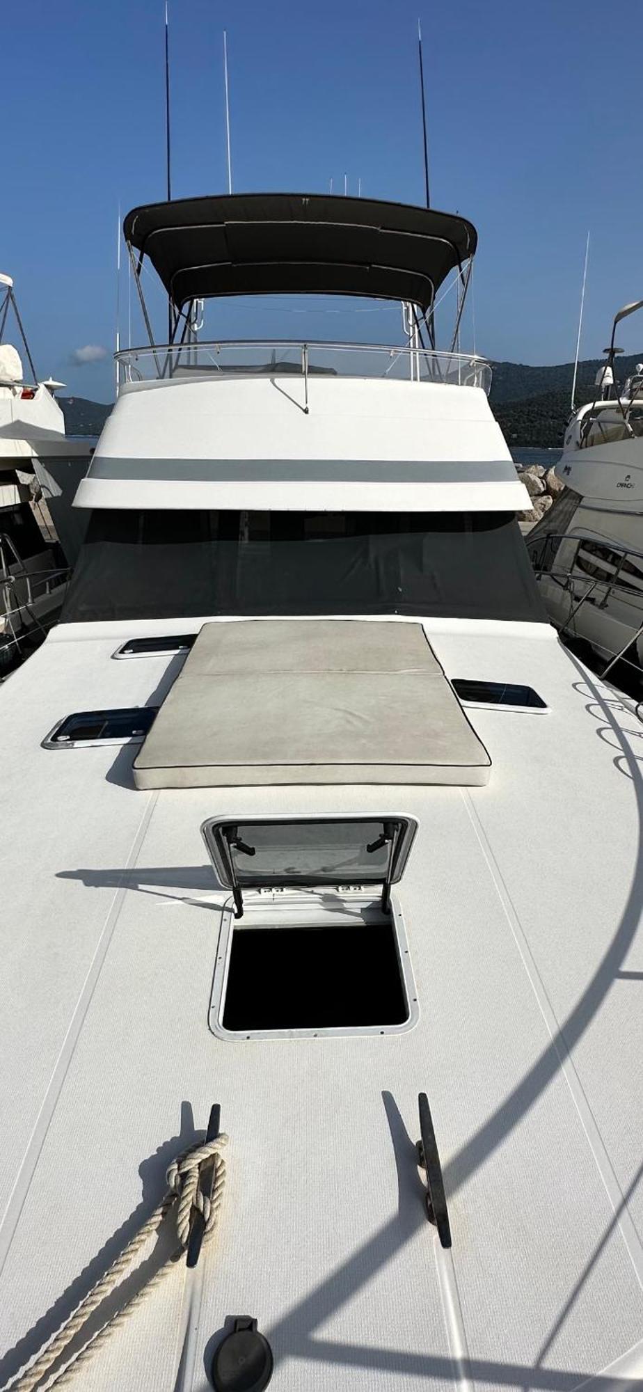 Bateau Vedette 14 Metres Bateau-hôtel *